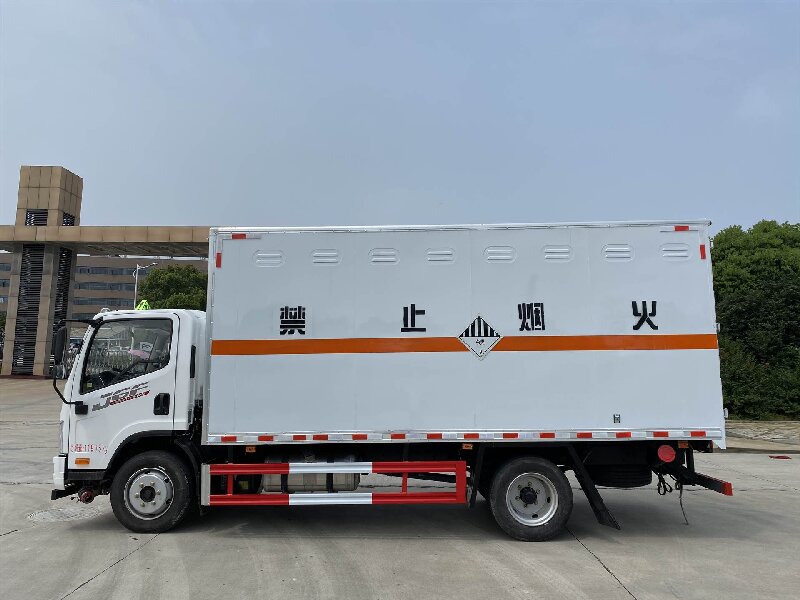 蘇州到慶陽危險品運輸